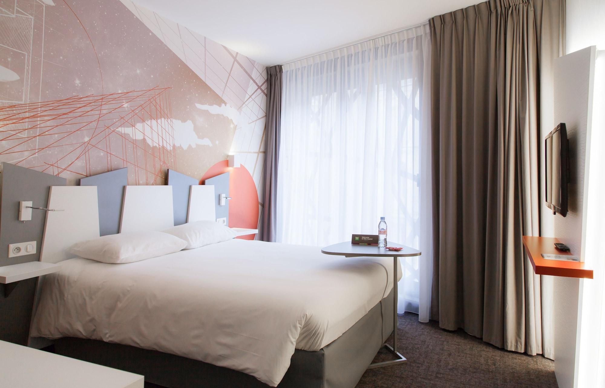 Ibis Styles Poitiers Centre Hotell Exteriör bild