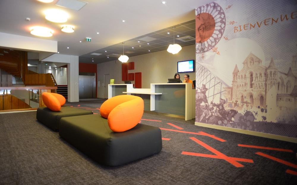 Ibis Styles Poitiers Centre Hotell Exteriör bild