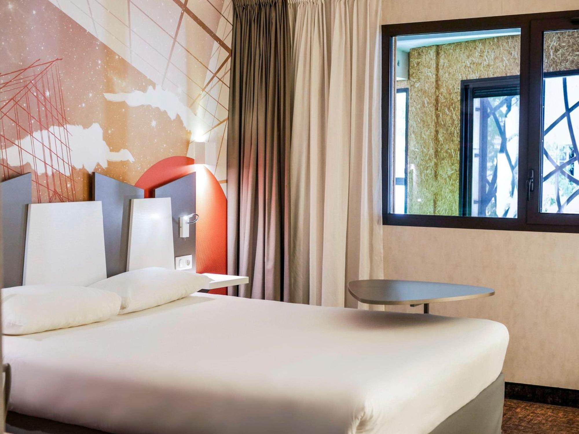 Ibis Styles Poitiers Centre Hotell Exteriör bild