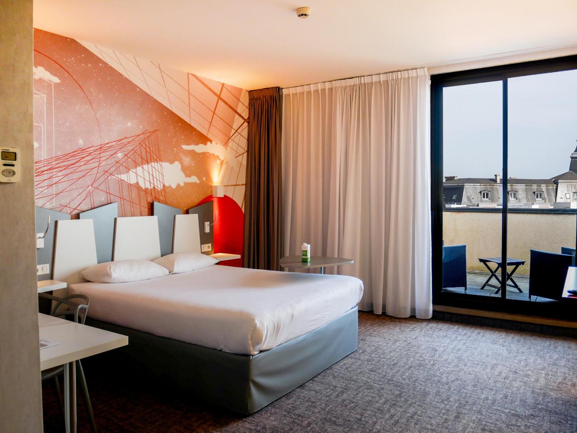 Ibis Styles Poitiers Centre Hotell Exteriör bild