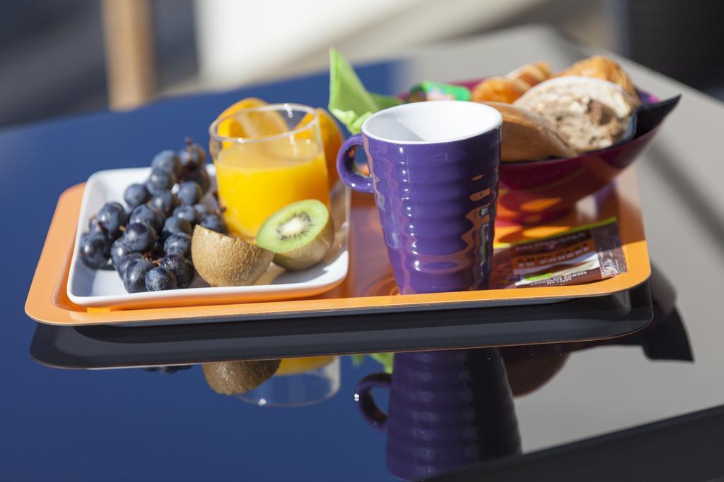 Ibis Styles Poitiers Centre Hotell Exteriör bild