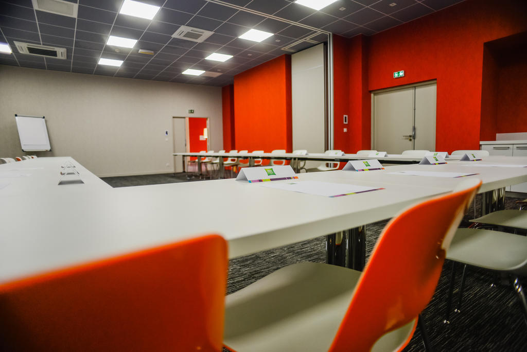 Ibis Styles Poitiers Centre Hotell Exteriör bild